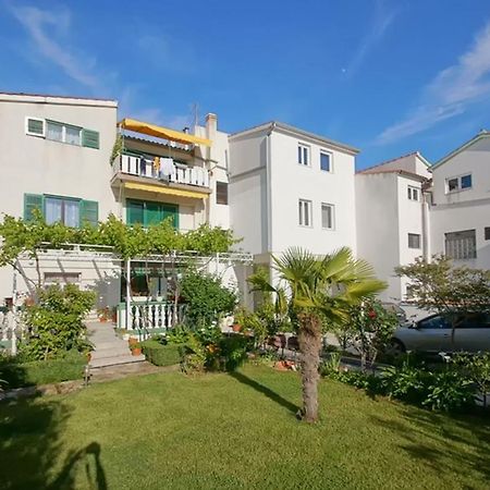 Apartments Zanze Vodice Eksteriør bilde