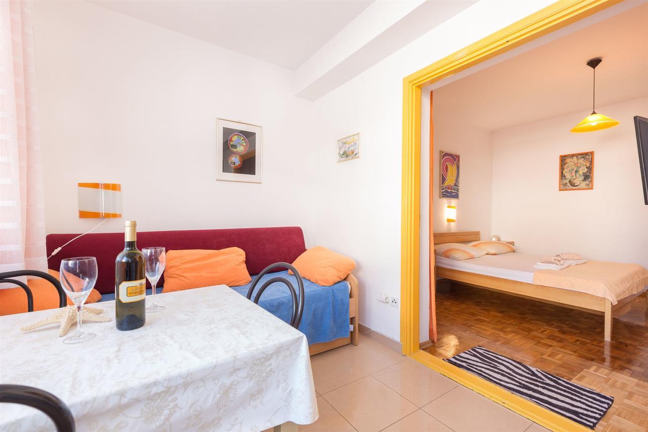 Apartments Zanze Vodice Eksteriør bilde