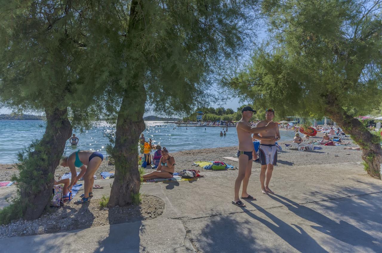 Apartments Zanze Vodice Eksteriør bilde